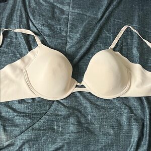 Beige 38C Anne Klein Tshirt Bras